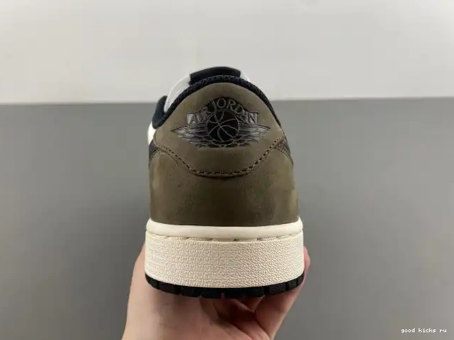 CZ0790-102 Mocha OG 1 Low Air Jordan 0523